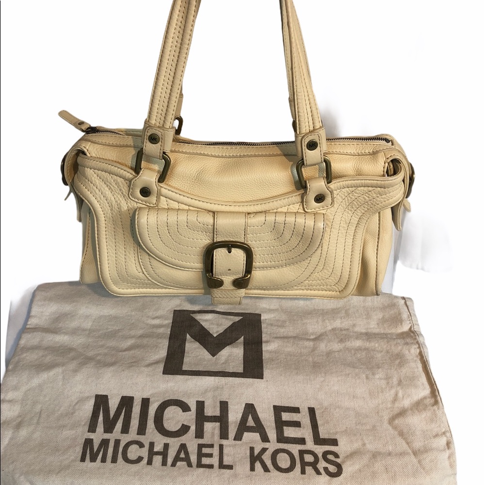 MICHAEL Michael Kors Cream Leather Shoulder Bag